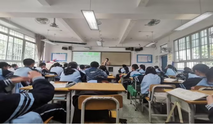 隔音房、隔音降噪、隔音門、隔音材料、吸音材料、硅晶砂、八方聲學(xué)